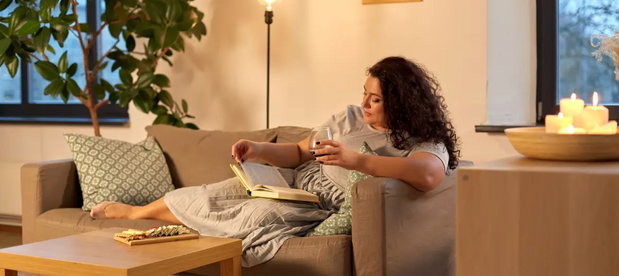 Comment pratiquer le grounding à la maison sans marcher pieds nus dehors ?
